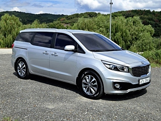 KIA CARNIVAL 2016