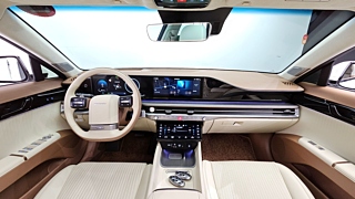 HYUNDAI GRANDEUR HYBRID GN7 2023