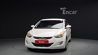 HYUNDAI AVANTE MD 2010