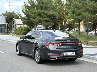 HYUNDAI GRANDEUR IG 2018