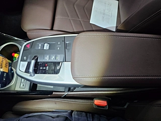 BMW IX1 U11 2024