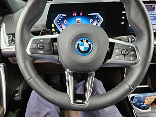 BMW IX1 U11 2024
