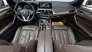 BMW 5-SERIES G30 2018
