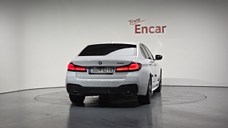 BMW 5-SERIES G30 2022