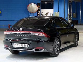 HYUNDAI GRANDEUR IG 2021