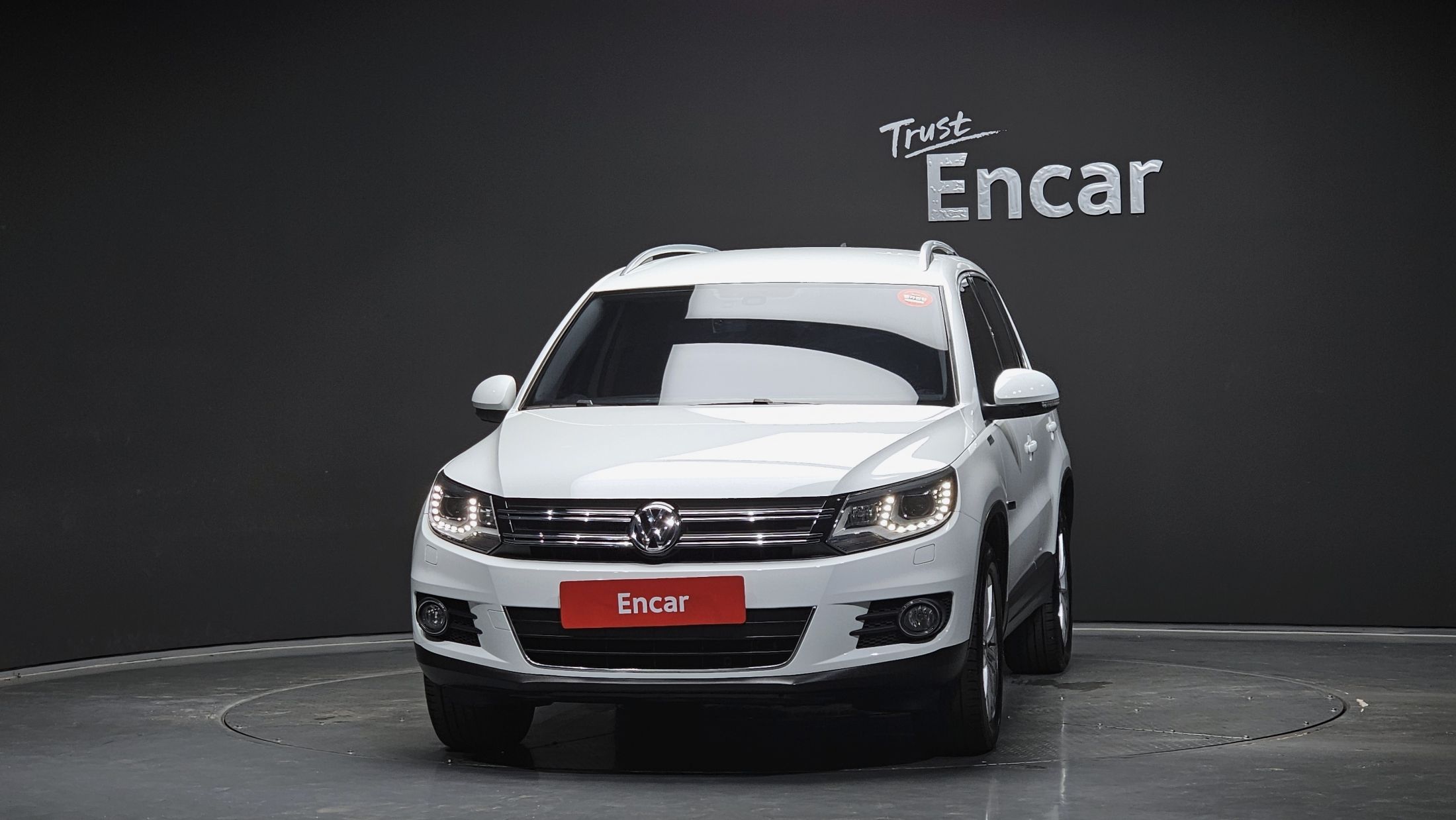 VOLKSWAGEN TIGUAN 2014