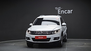 VOLKSWAGEN TIGUAN 2014