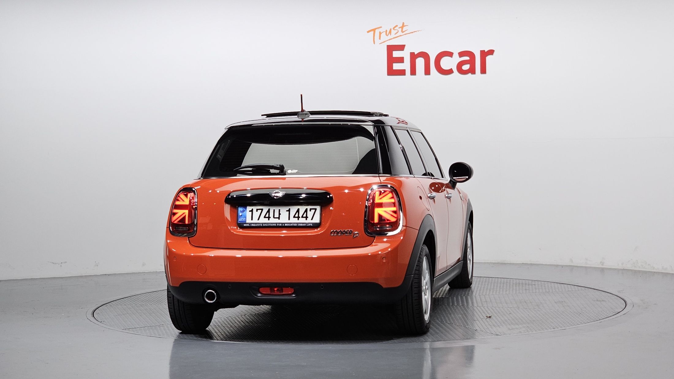 MINI COOPER D 2019