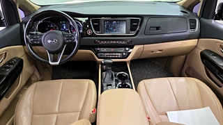 KIA CARNIVAL 2018