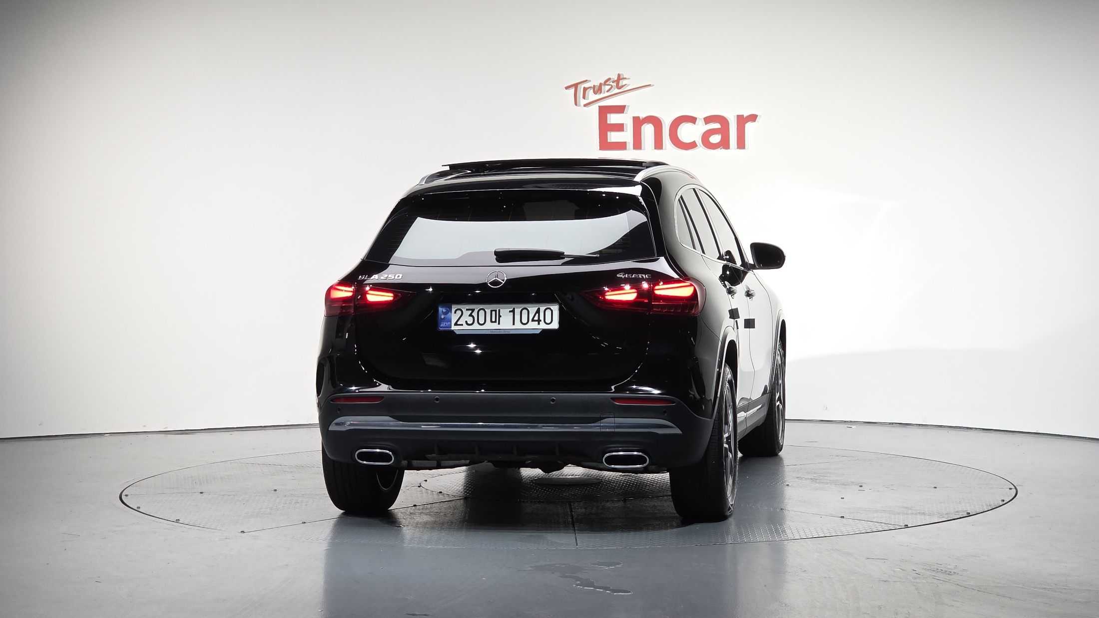 MERCEDES BENZ GLA-CLASS H247 2024