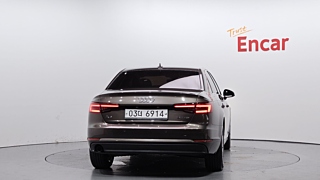 AUDI A4 B9 2018