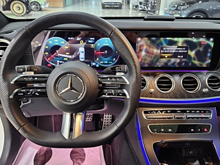 MERCEDES BENZ E-CLASS W213 2022
