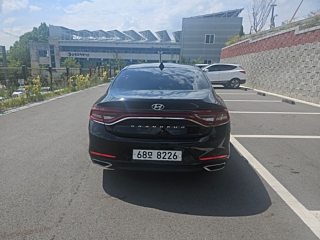 HYUNDAI GRANDEUR IG 2016