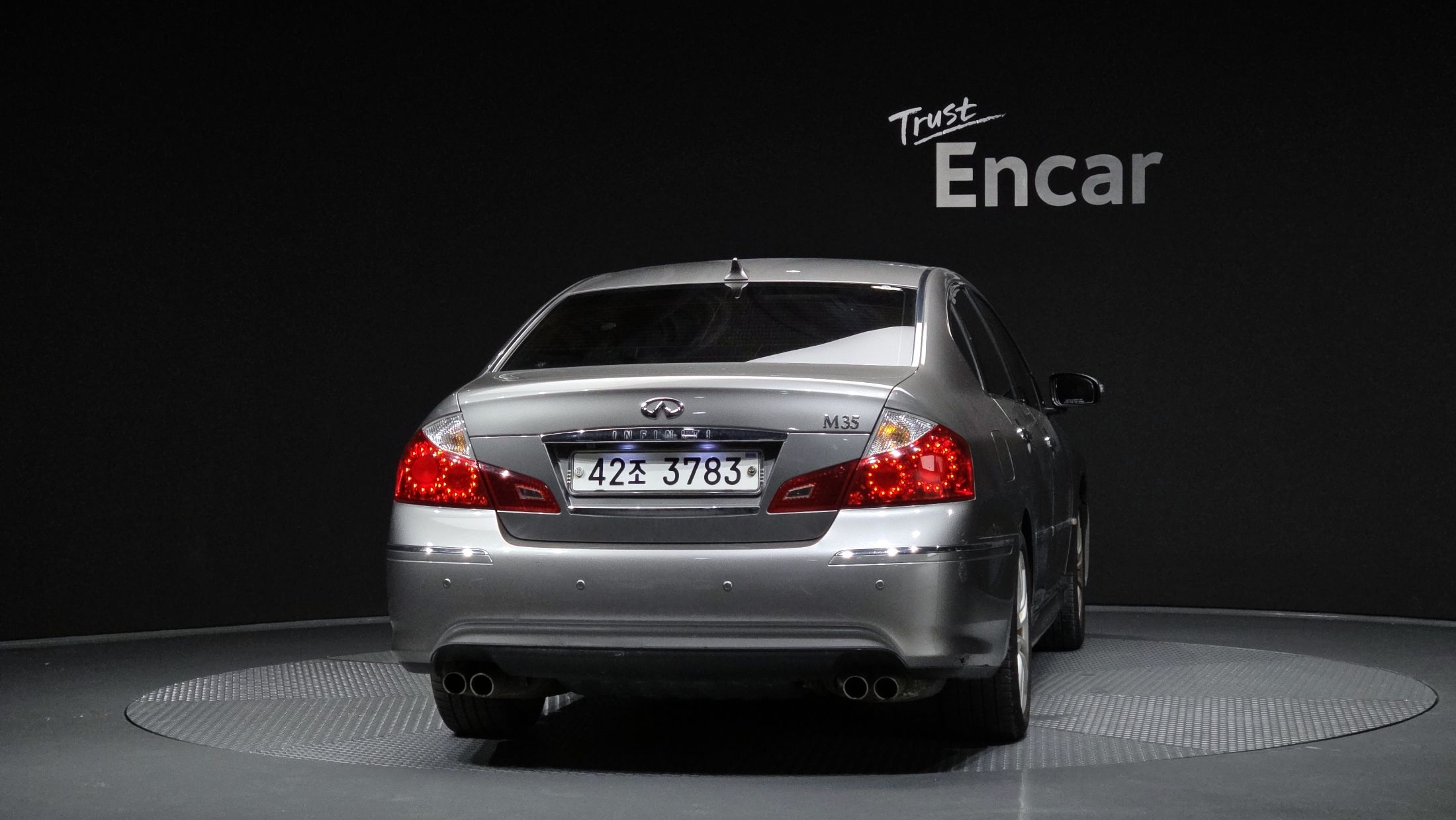 INFINITI M35 2008