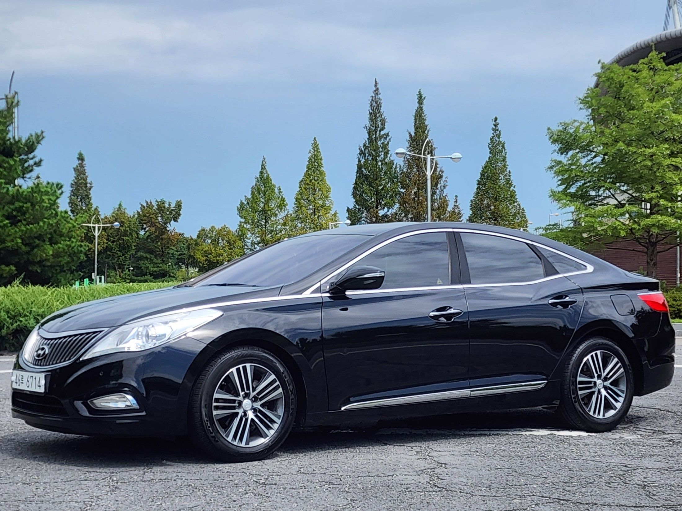 HYUNDAI GRANDEUR HG 2013