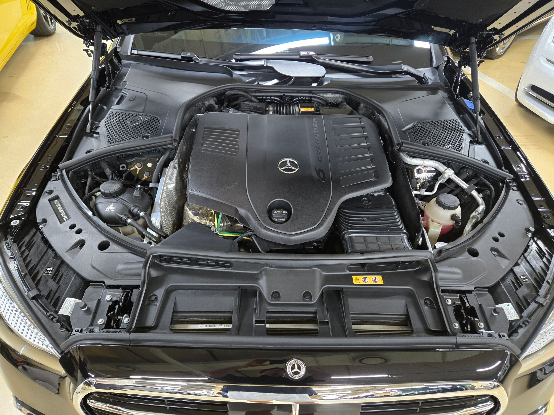 MERCEDES BENZ S-CLASS W223 2024