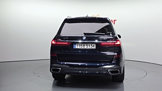 BMW X7 G07 2022