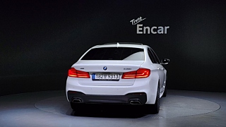 BMW 5-SERIES G30 2018