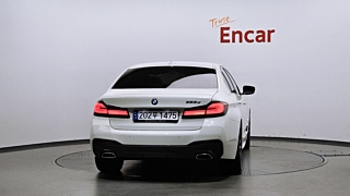BMW 5-SERIES G30 2022