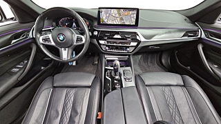 BMW 5-SERIES G30 2022