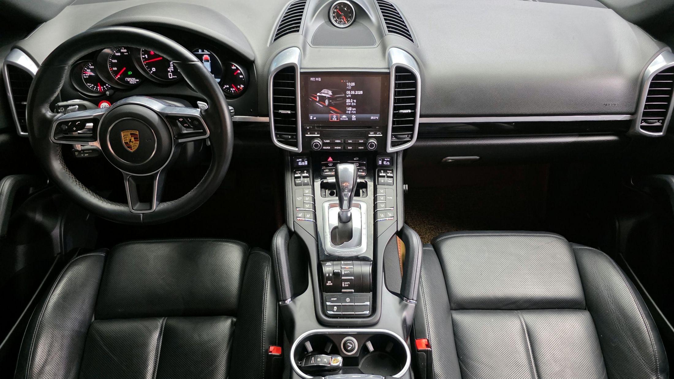 PORSCHE CAYENNE 2017