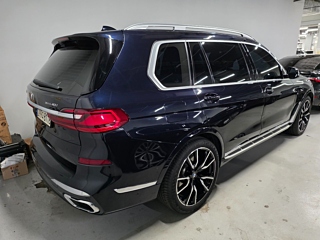 BMW X7 G07 2020