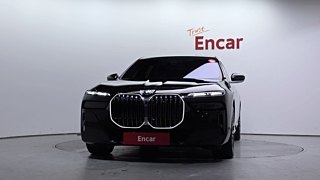 BMW 7-SERIES G70 2024