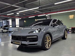 PORSCHE CAYENNE PO536 2022