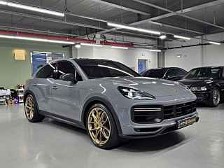PORSCHE CAYENNE PO536 2022