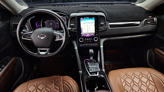 SAMSUNG QM6 2017