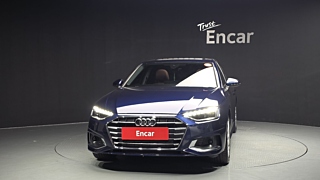 AUDI A4 B9 2023
