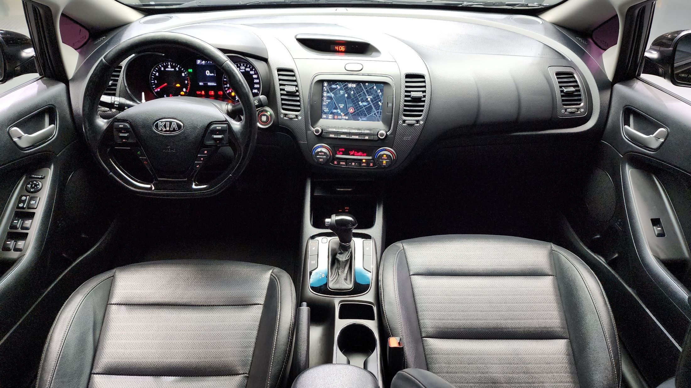 KIA K3 2016