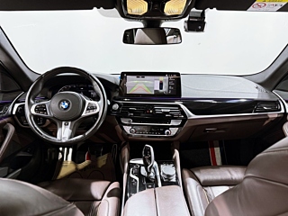 BMW 5-SERIES G30 2021