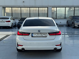 BMW 3-SERIES G20 2021