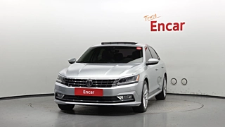 VOLKSWAGEN PASSAT 2018