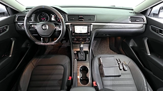 VOLKSWAGEN PASSAT 2018