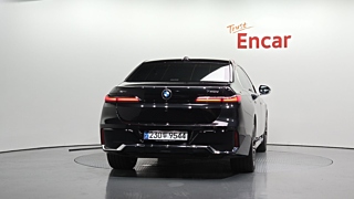BMW 7-SERIES G70 2024