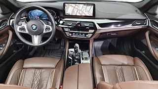 BMW 5-SERIES G30 2022