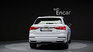 AUDI Q3 F3 2020