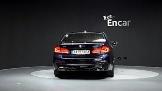 BMW 5-SERIES G30 2017