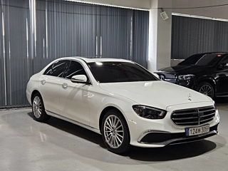 MERCEDES BENZ E-CLASS W213 2022