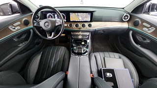 MERCEDES BENZ E-CLASS W213 2017
