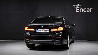 BMW 5-SERIES G30 2023