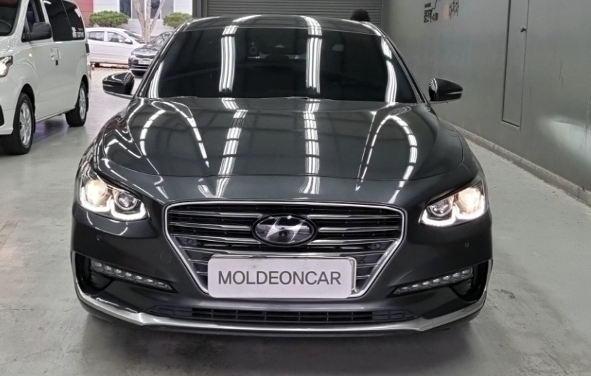 HYUNDAI GRANDEUR IG HYBRID 2019