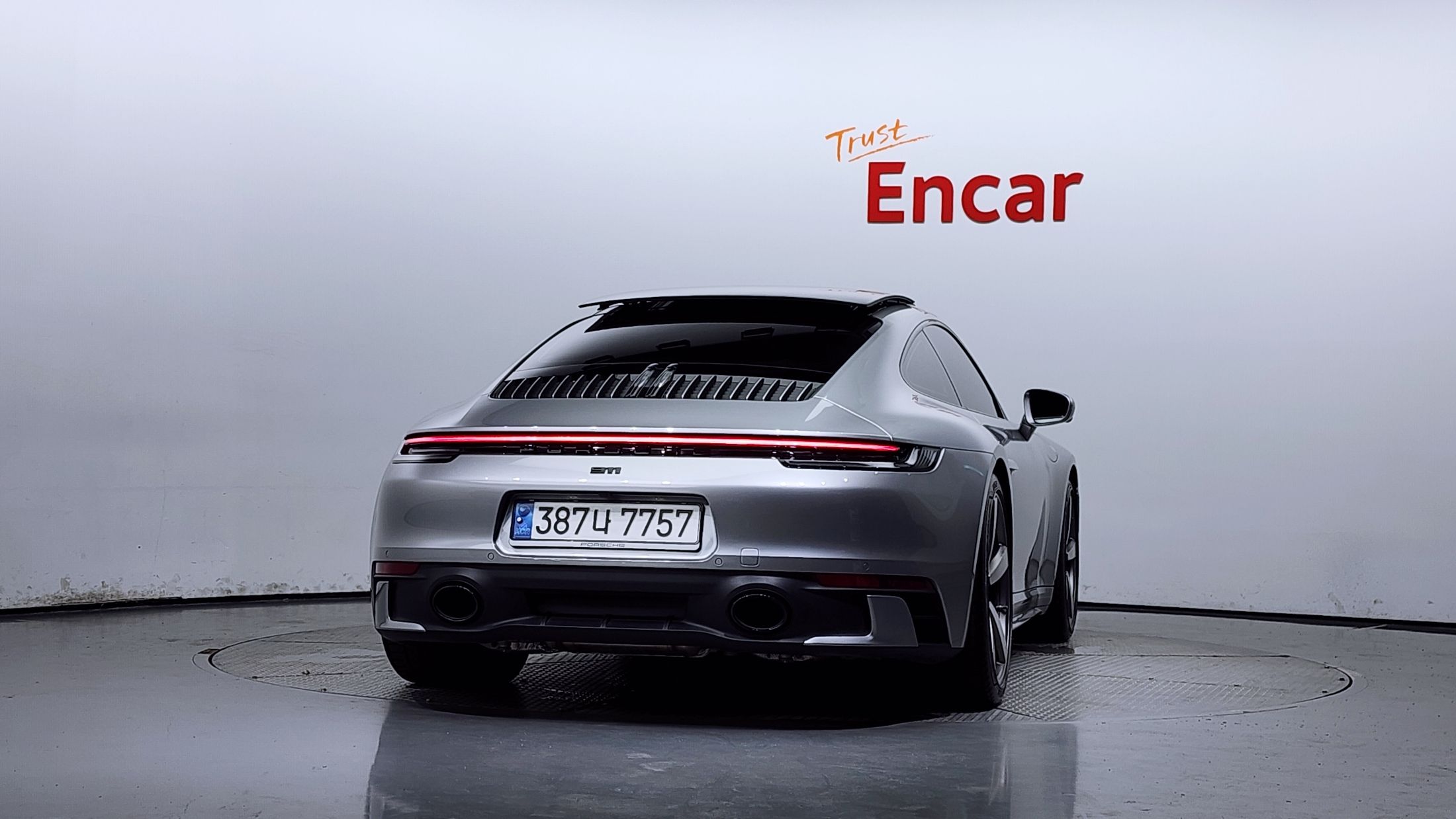 PORSCHE 911 992 2024