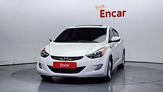 HYUNDAI AVANTE MD 2011