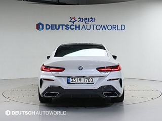 BMW 8-SERIES G15 2021