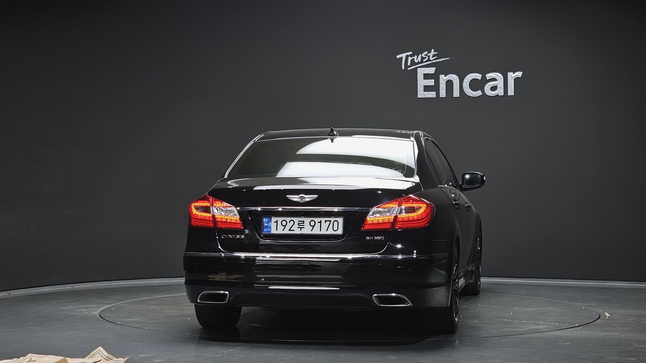 HYUNDAI GENESIS 2013