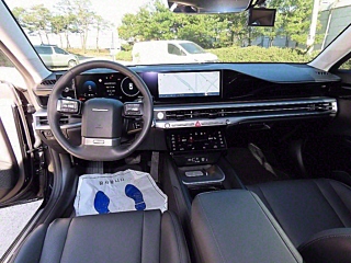 HYUNDAI GRANDEUR GN7 2022