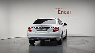 MERCEDES BENZ C-CLASS W205 2020
